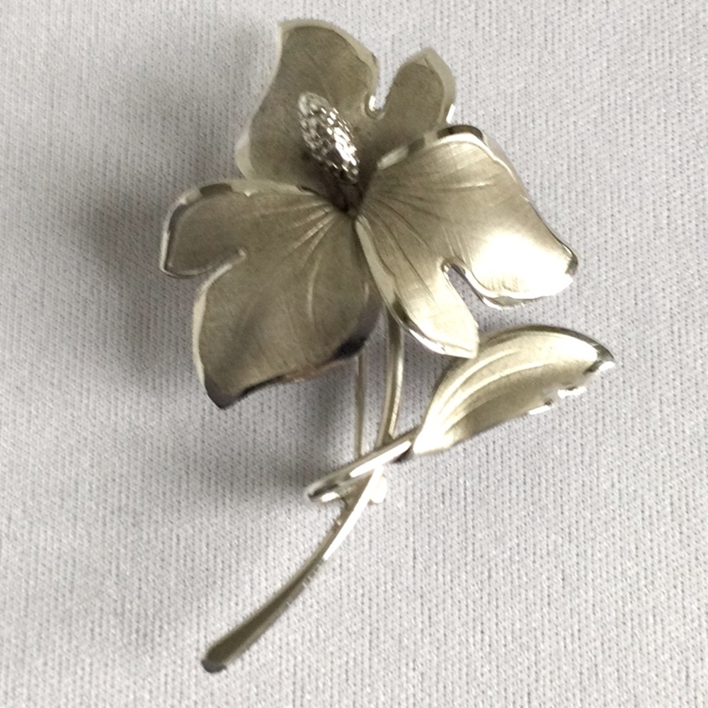 Vintage BOND BOYD Sterling Flower Brooch